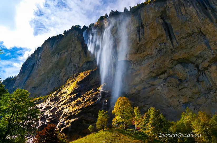 The Staubbach waterfall above Lauterbrunnen